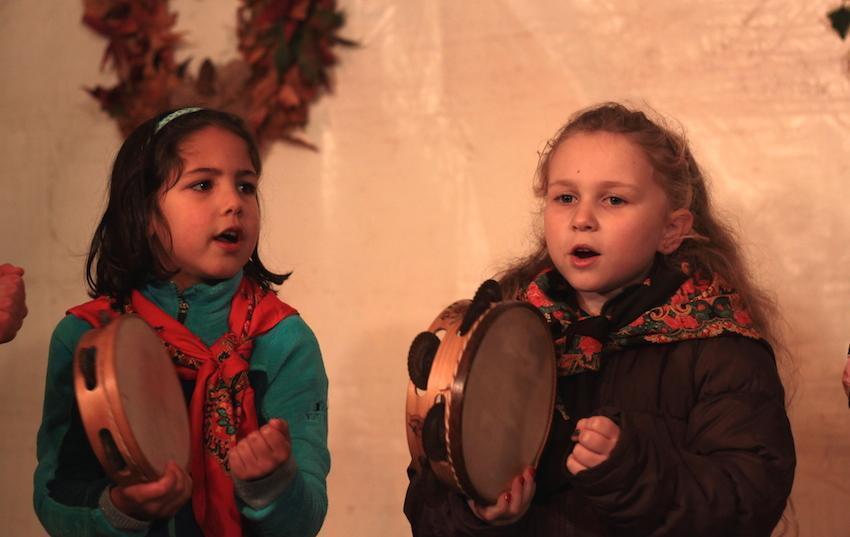 eBaile en Oza interxeracional-Foto-Punto e Volta