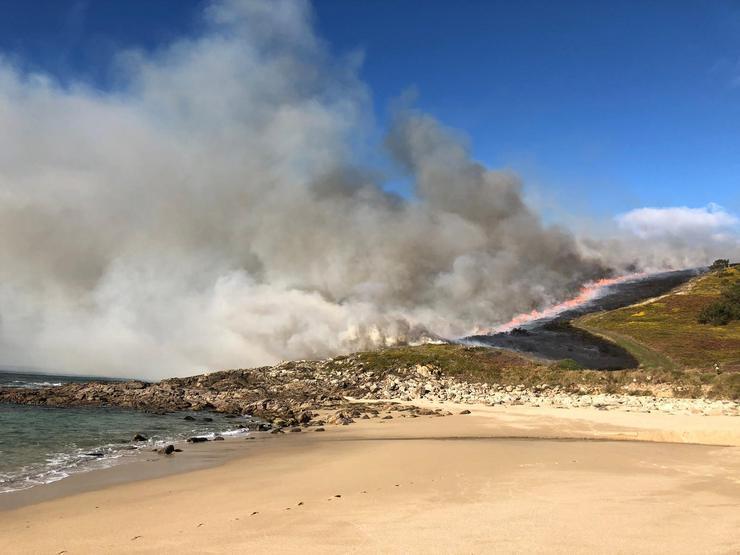 Incendio no Cabi da Nave cara Mar de Fora