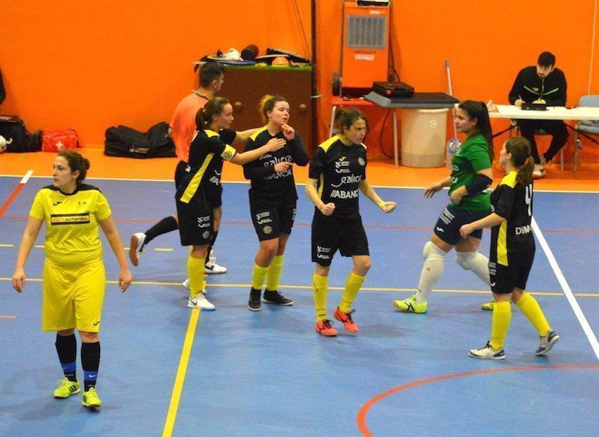 As xogadoras do Fisober celebrando un tanto