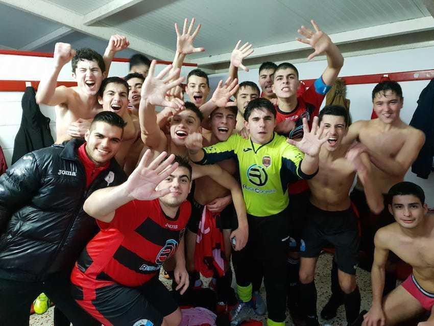 Os miudos tras vencer en Esteiro