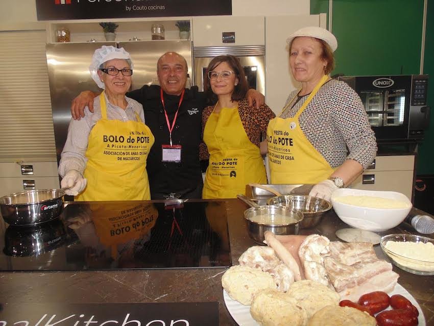 Showcooking do Bolo do Pote de Mazaricos no Xantar Showcooking do Bolo do Pote de Mazaricos no Xantar