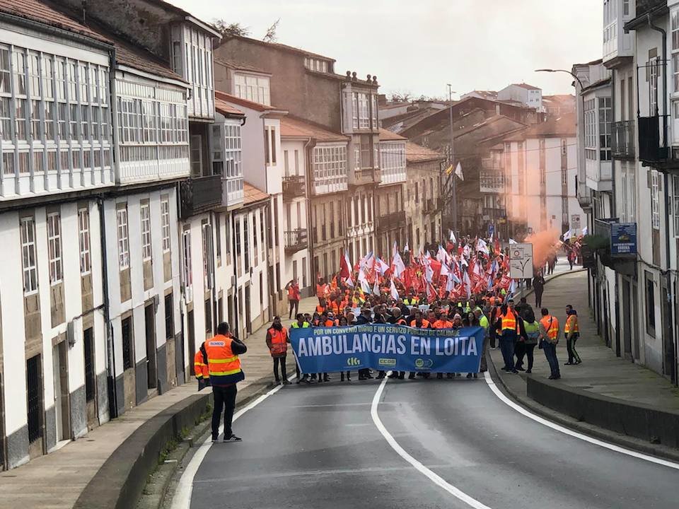Manifestacion dos profesionais das Ambulancaiias-Foto-Juanma Trillo