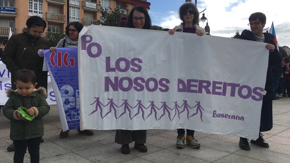 Mulleres da Buserana no 8 de marzo de Cee