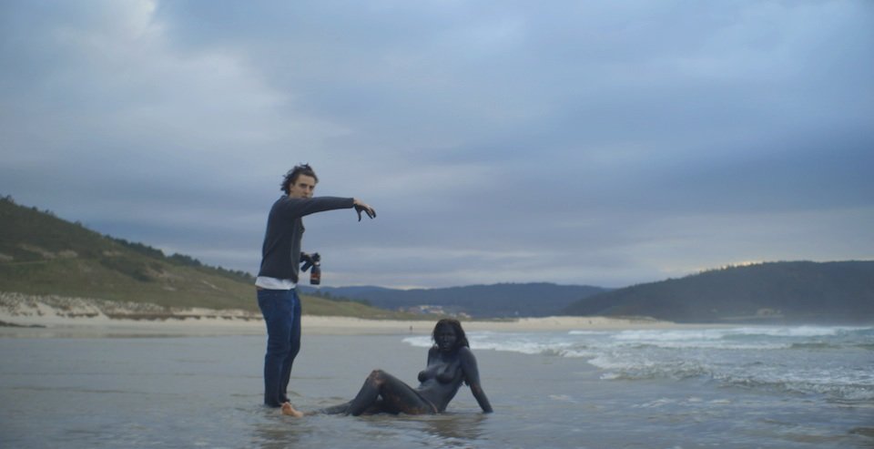 Manuel Logar gravando na Costa da MOrte copia