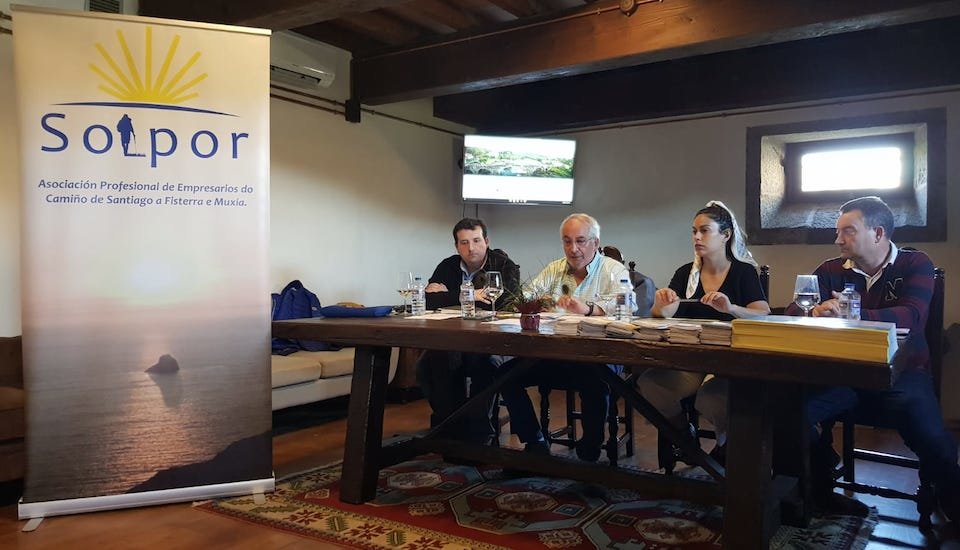 Mesa da asemblea da Asociacion do Camino Solpor