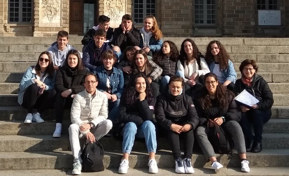 Alumnado do IES Agra Raices en Francia