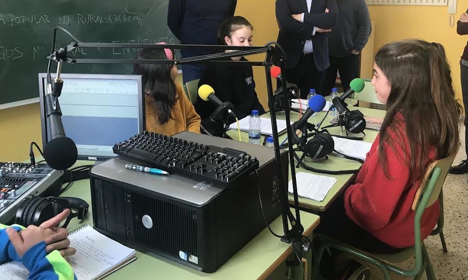A Radio na Biblio do CEIP As Revoltas