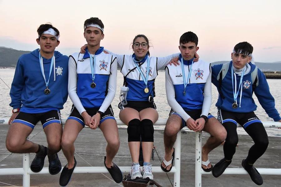 Equipo cadete campion de Espana do Club Remo Muros