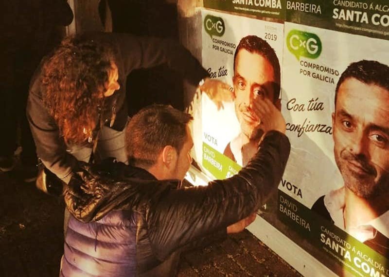 Pegada de carteis do CxG Santa COmba