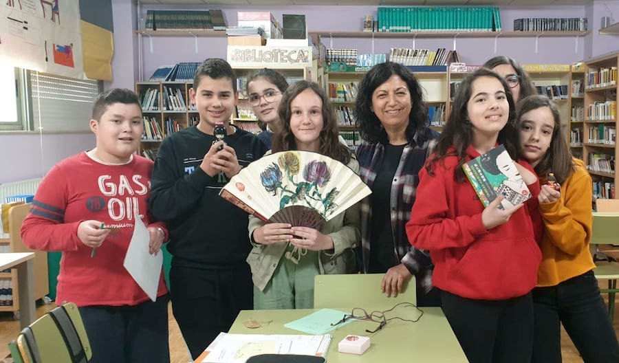 Taller de haikus na Biblioteca do Isidro Parga Pondal