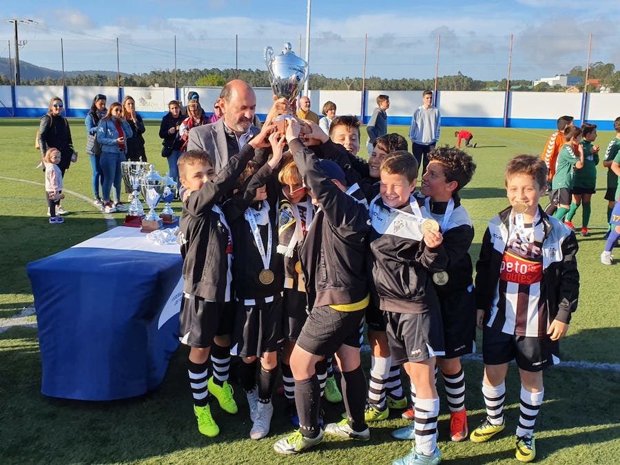 Outes tamen foi campion da Copa da Costa F8 2019