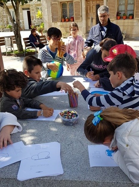 Xornada de nenos en Corcubion