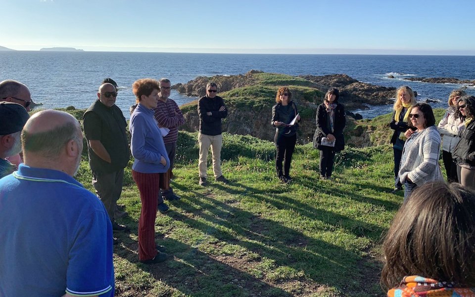 Enma Cruz Abella no Miro Villar no Roteiro Literario polos espazos vitais de Paco Souto-Foto-Carlos Rodriguez Perez copia