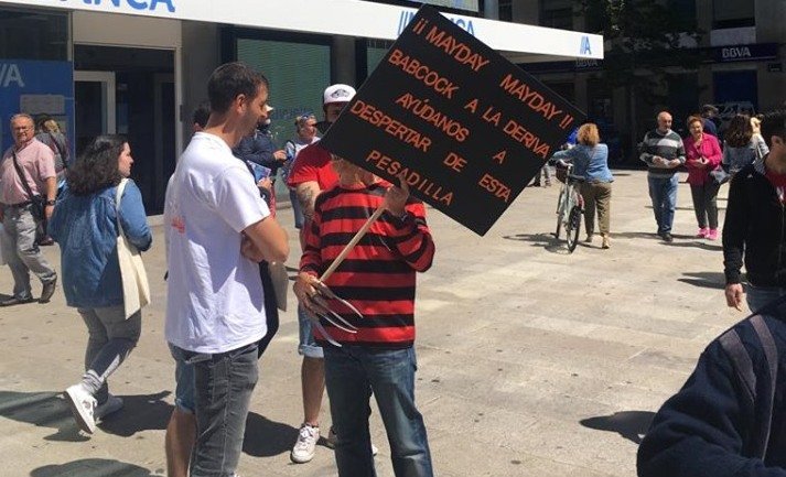 O Patron Maior de Corme na Concentracion dos traballadores en folga de Salvamento Maritimo na Coruna