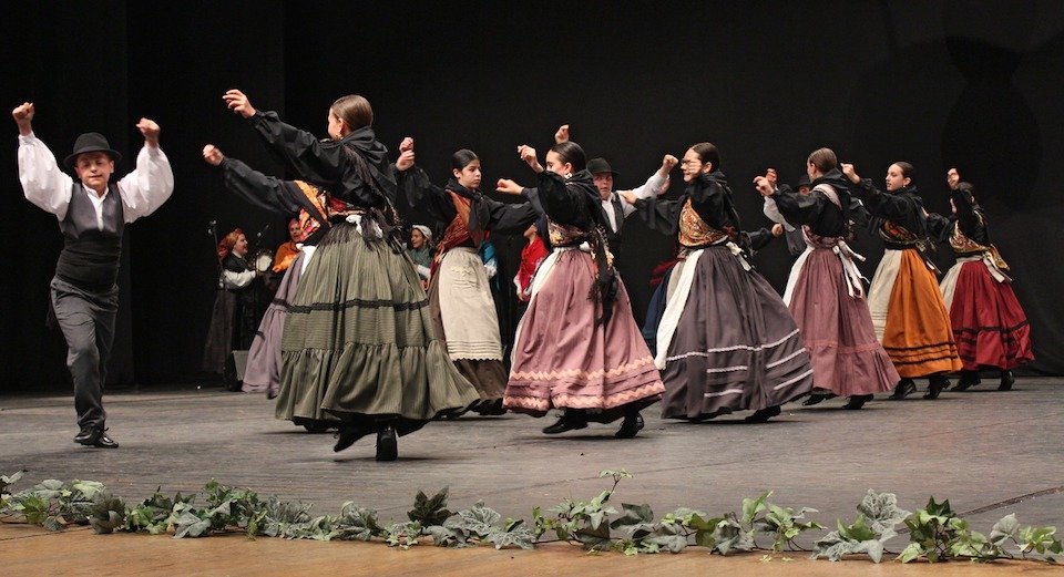 Abaladeiras de Muxia no Festival de Xacarandaina