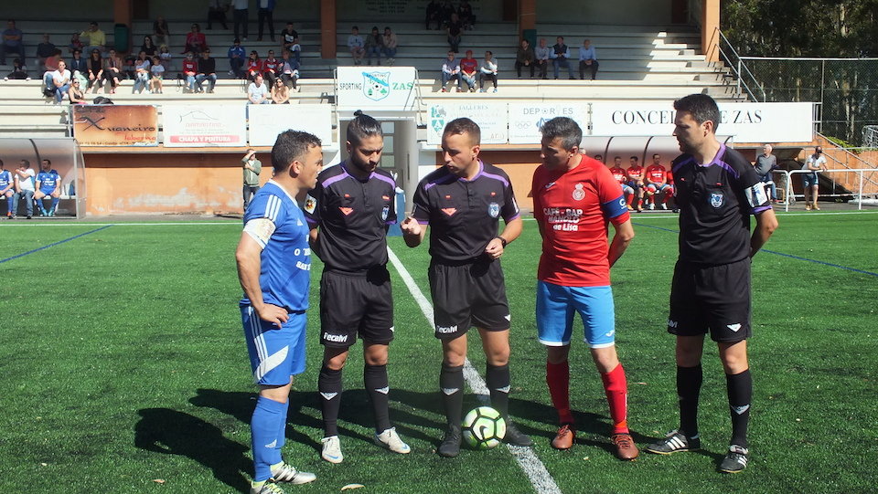 Arbitros e capis na final da Copa da Costa Veteranos 2019-Foto-Modesto Parga
