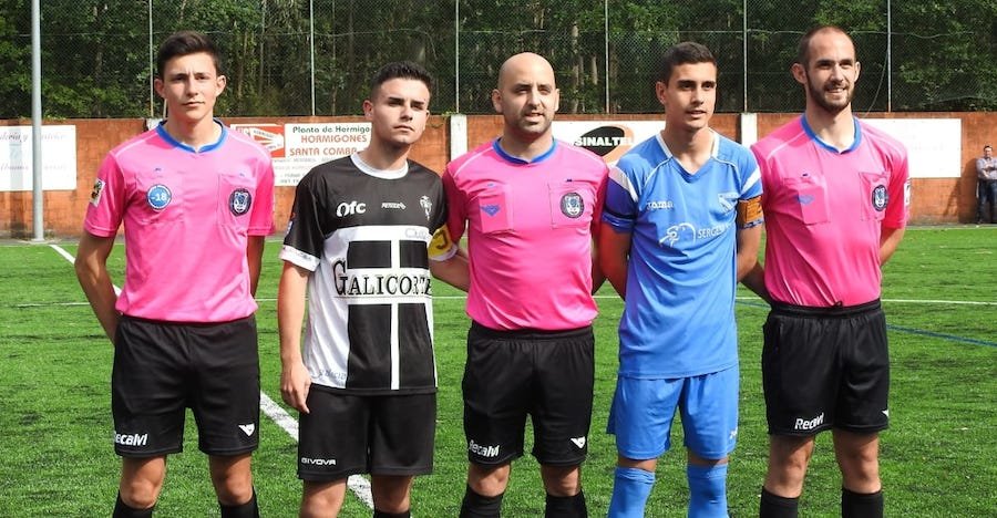 Trio arbitral cos capis na final da Copa Xuvenil-Foto-Fin Lema