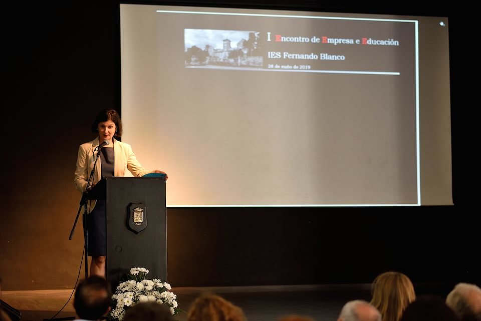 A directora do IES Fernando Blanco Chelo Trillo