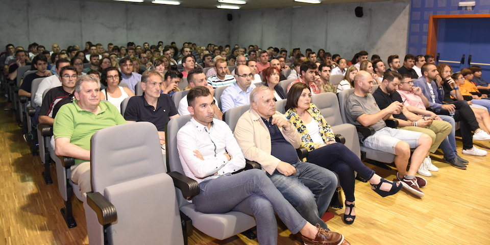 Ateigada a Casa da Cultura de Olveira