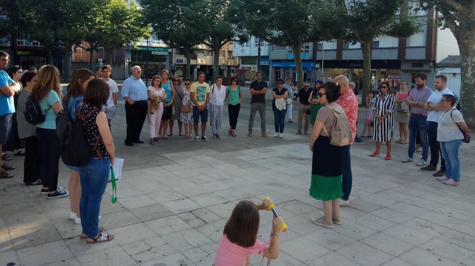 Concentracion en Carballo contra a violencia machista