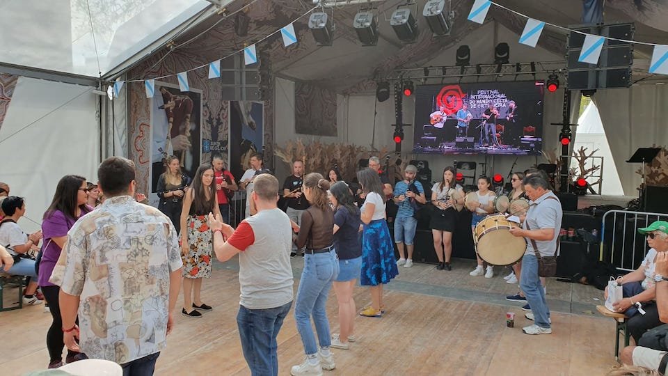 Foliada na Carpa Galicia de Lorient 2