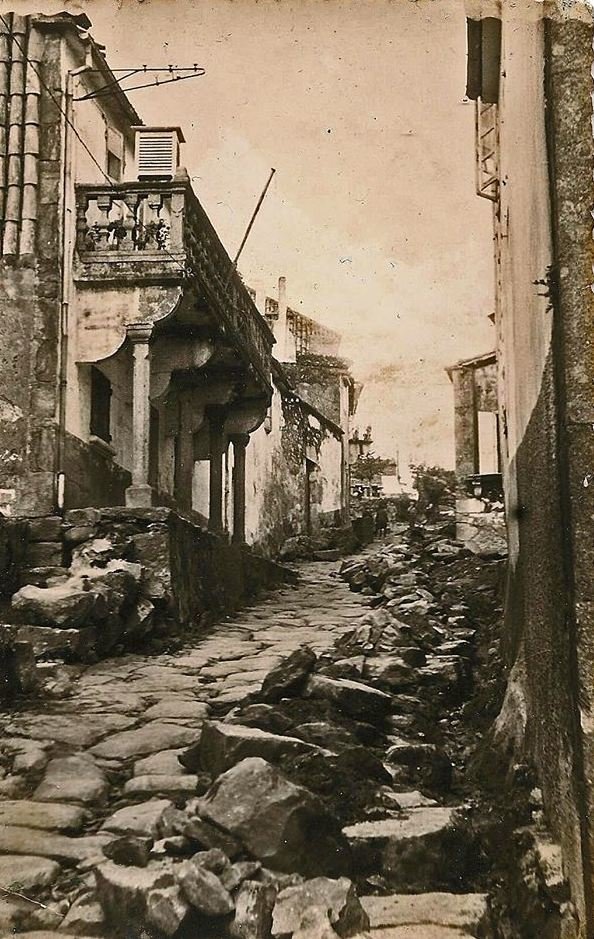 Corcubion-Rua dos Peligros--Foto-Ramon Caamano