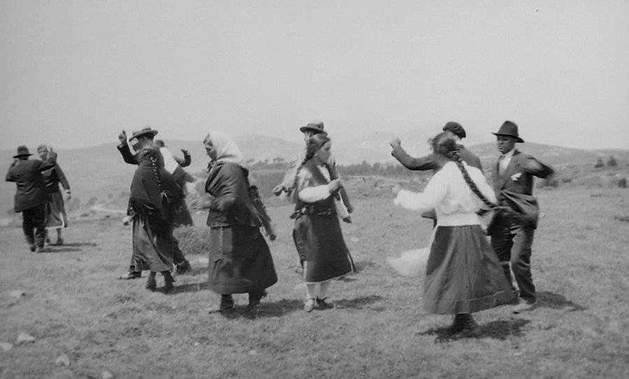 Muxia 1925 baile-Foto-Caamano