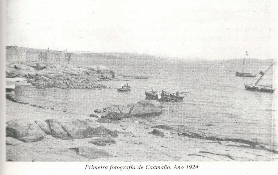 Muxia Primeira foto do fotografo- R Caamaño-Xaneiro de 1924