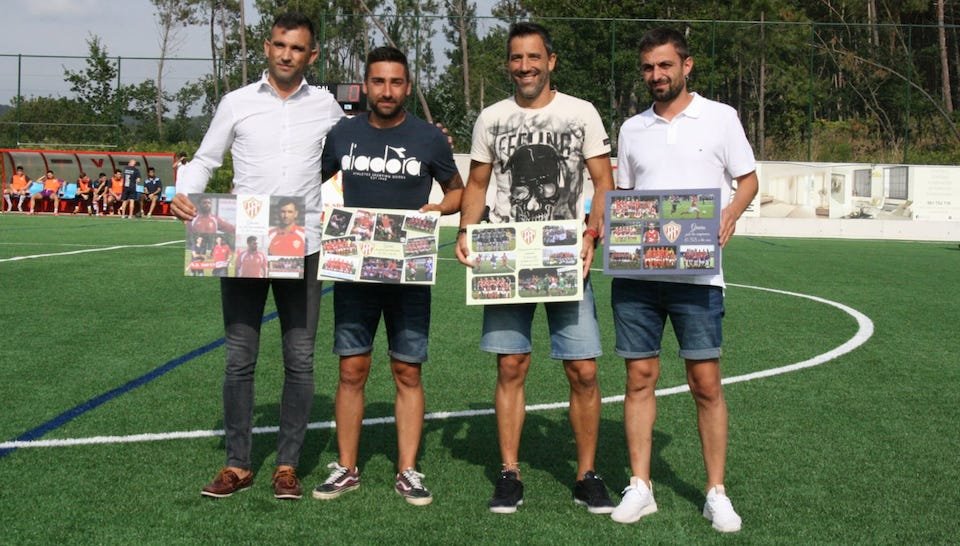 Homenaxes no Carral