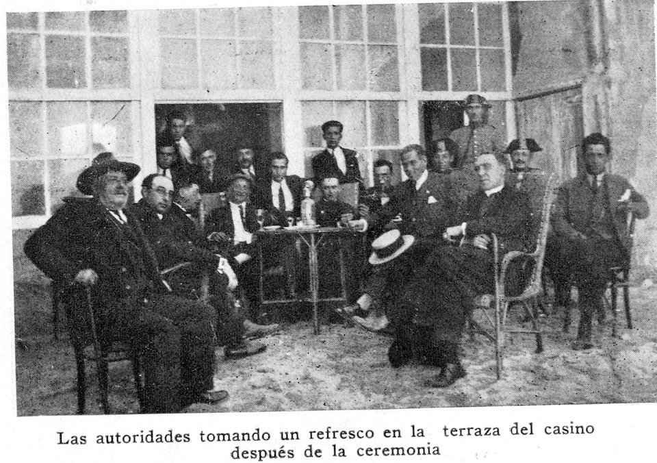 Casino de Muxia- Foto Caamaño-1930