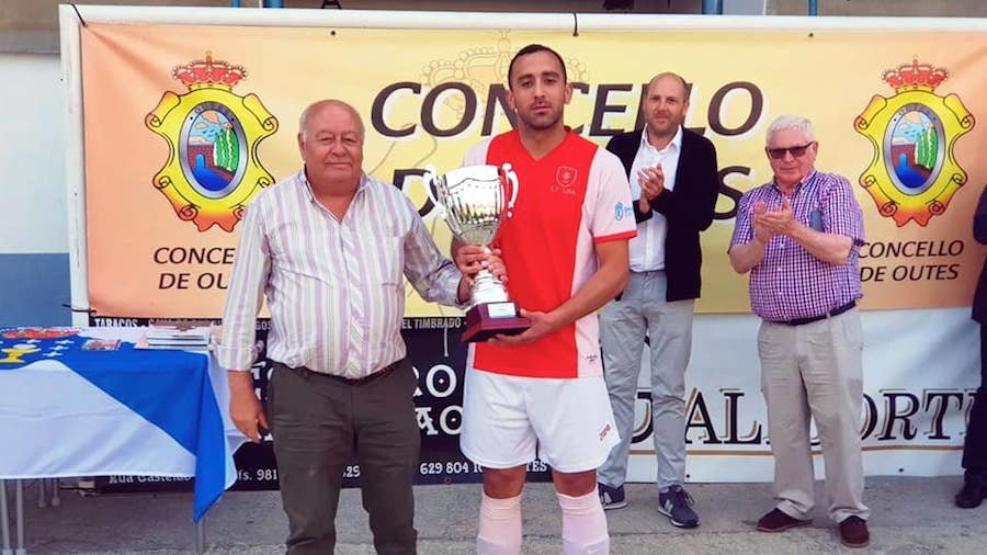 Oliver protagonista na Copa Ria de Muros