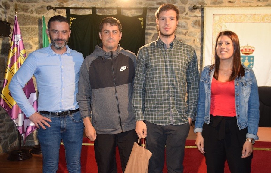 Reconcemento en Santa Comba aos xalleiros que foron a Lorient