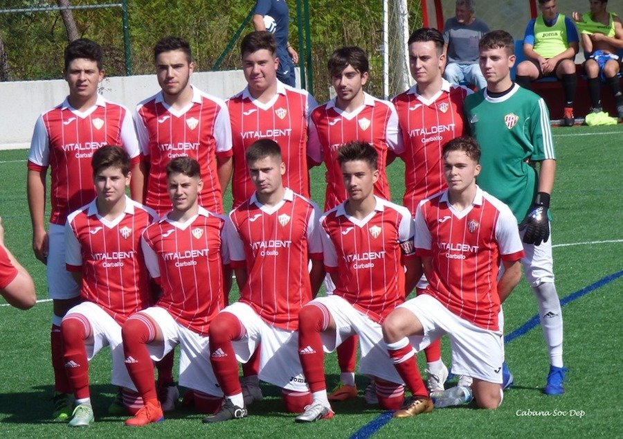 Sofan Xuvenil ante o Cabana-Foto-SD Cabana