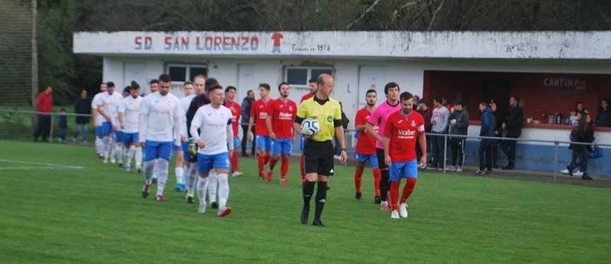 Ponteceso e San Lorenzo saltando ao campo de Verdillo-Foto-Brais Pose