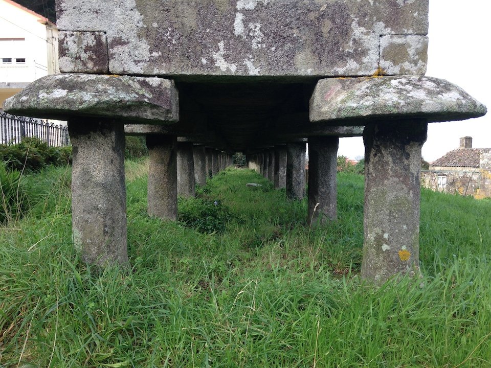 Pes do Horreo de Lira