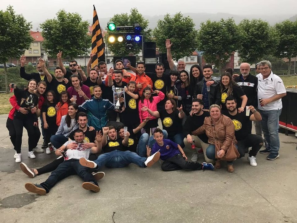 Familia dos Rochabillies de Bano