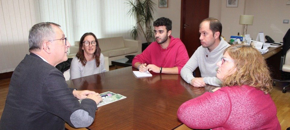 Reunion do Concello de Carballo con LGTBIFobia