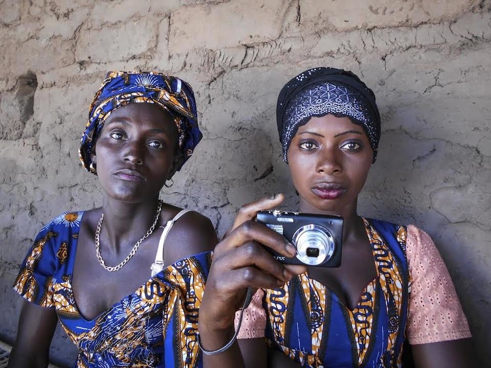 Exposicion Mindjer di Guiné e Guinea Bissau
