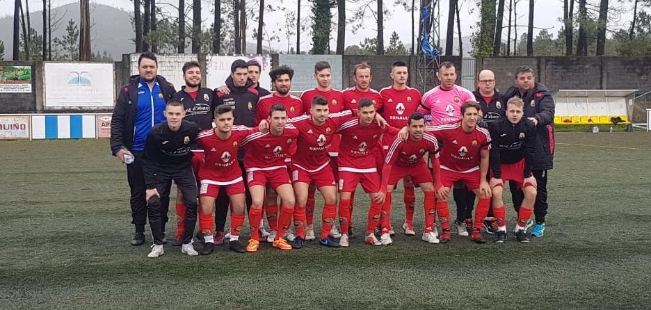 Plantel do Muxia no Platas Reinoso--Foto-Brais Pose e David Antelo