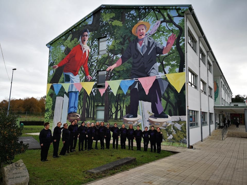 Grupo O Son de Cabana cantou a Rozalen no IES de Baio