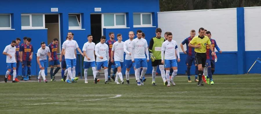 Ponteceso e Esteirana nas Redondas-Foto-Brais Vazquez e David Antelo