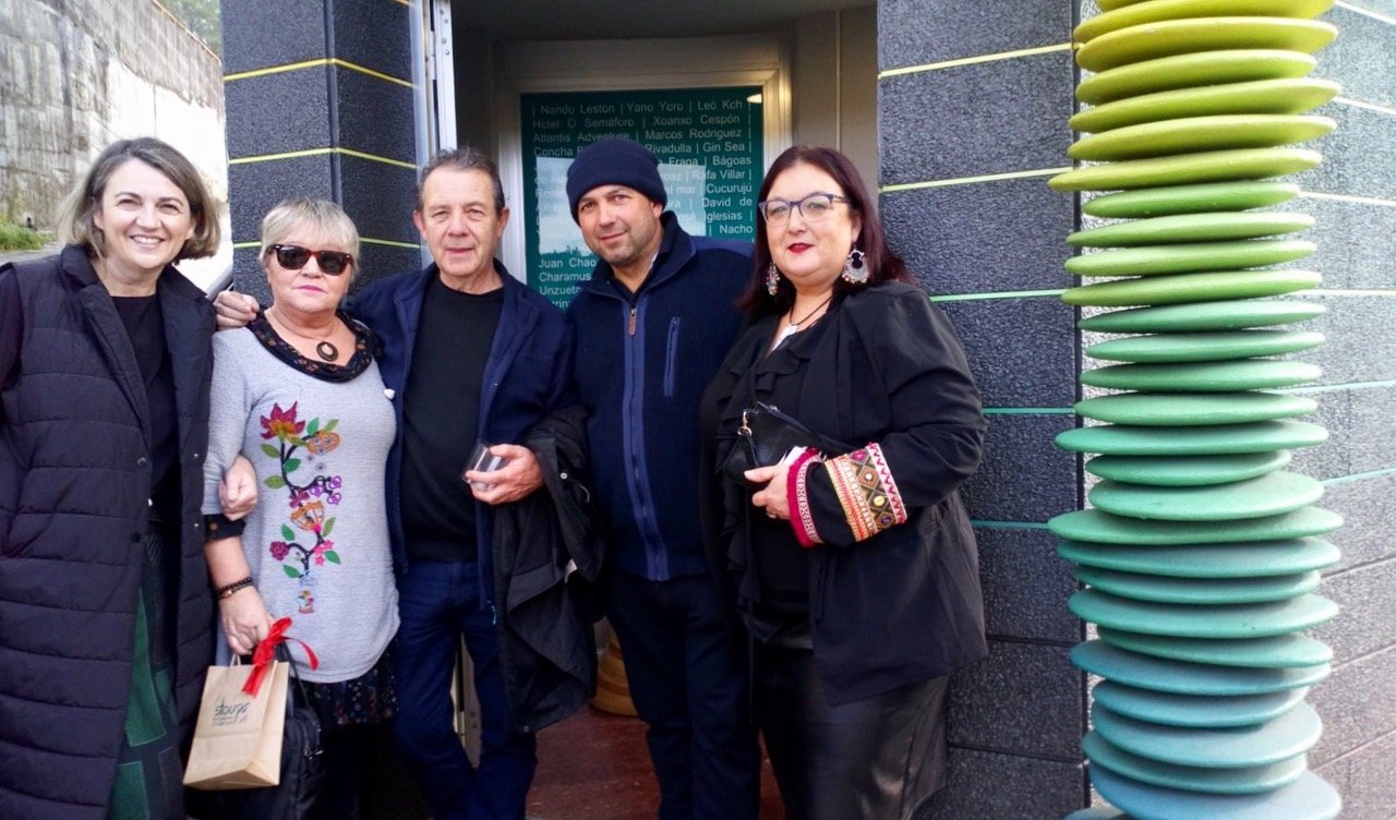 Stoupidos Begoña Fdz Reme Beiro Nacho Porto Viki Rivadulla