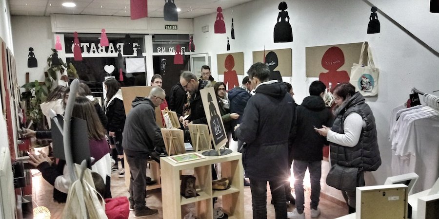 Mercadillo MOA 2 na Galeria Garabato-Carballo2