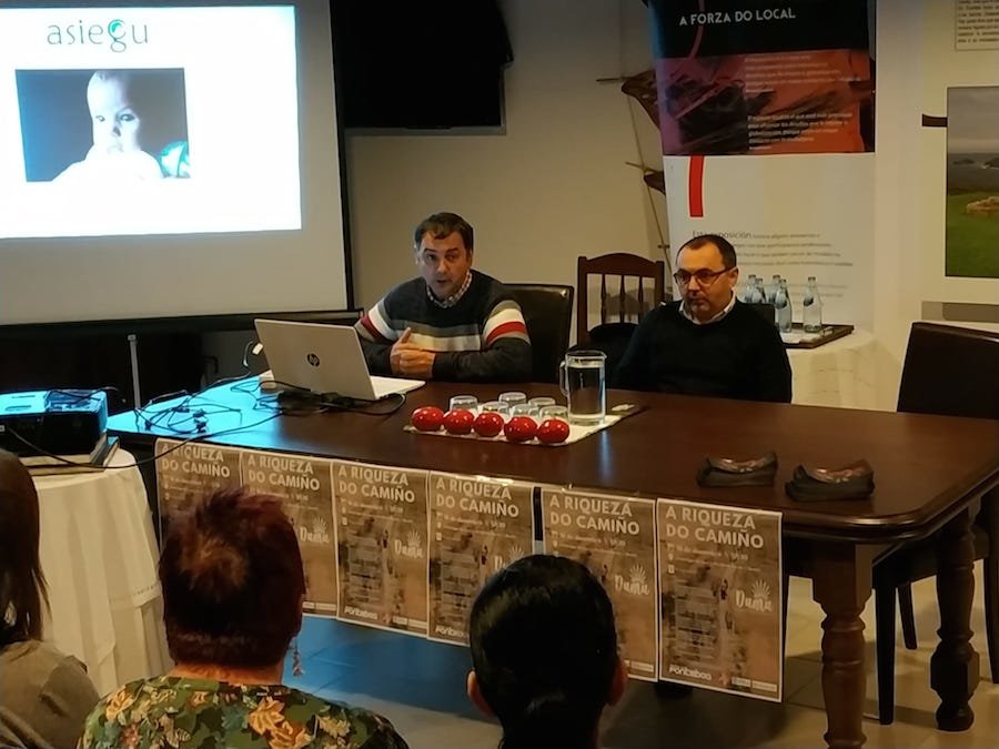 Contando a experiencia de Asiegu na Casa de Trillo de Muxia