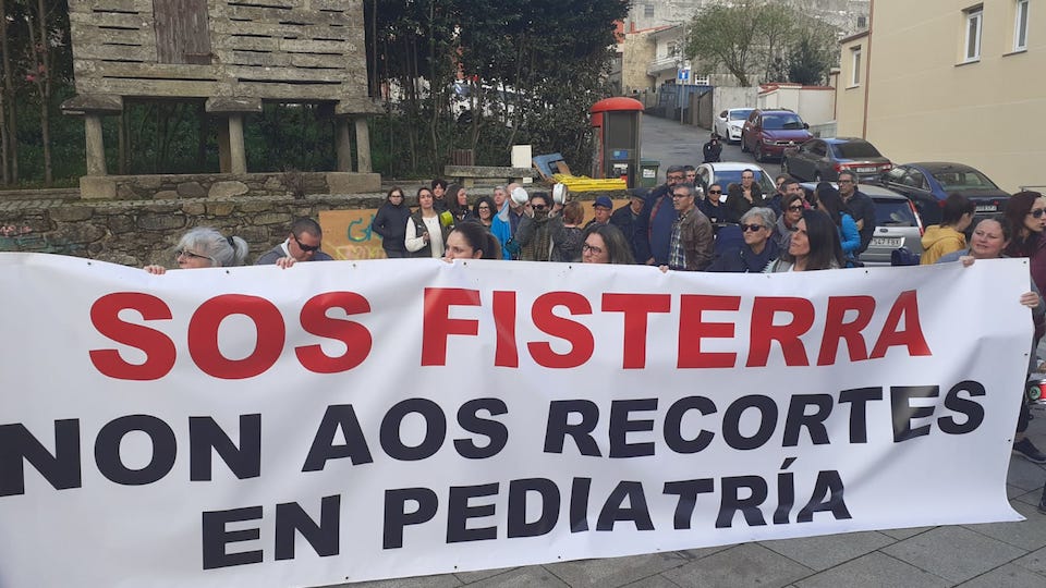 Fisterra contra os recortes en pediatria