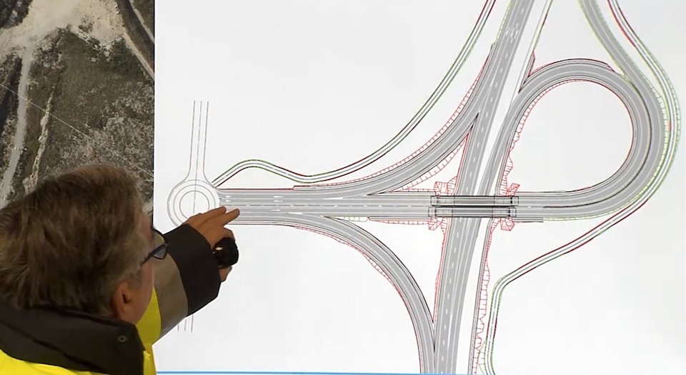 O novo treito inclue unha saida cara o poligono de Vimianzo