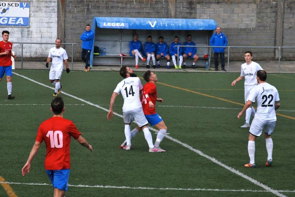 UD Cerqueda-Ponteceso SD-Foto-David Antelo e Brais Pose