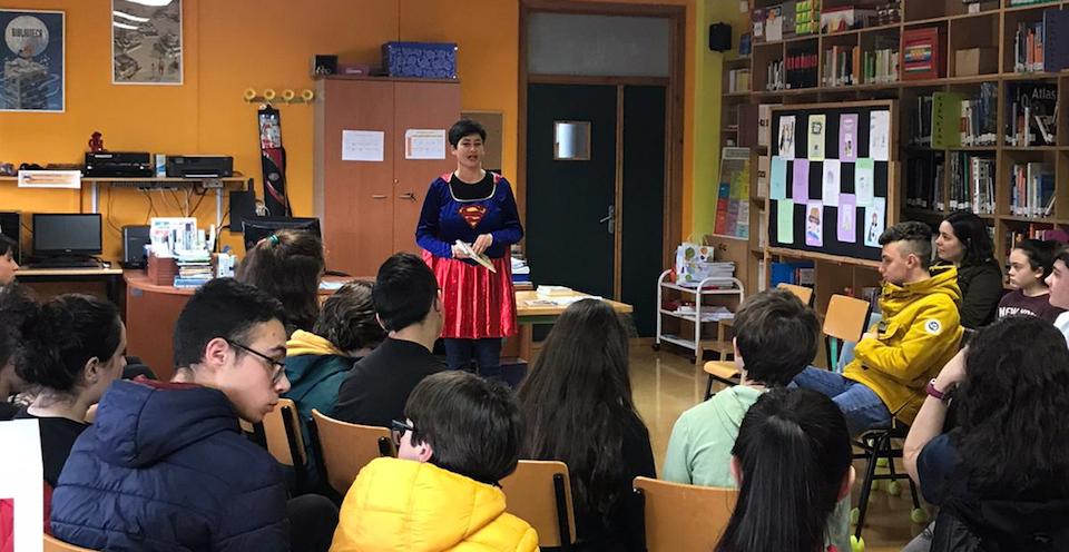 María Reimondez a Superwoman do IES Pedra da Aguia