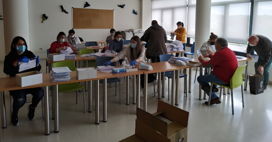 Mascarillas na Laracha