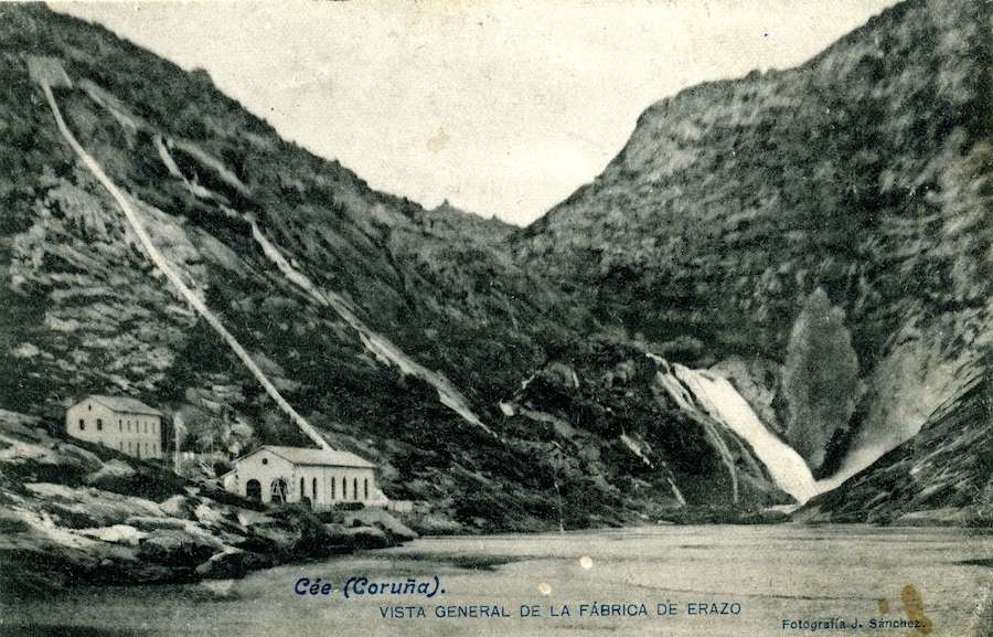 O conxunto do Ézaro coa central e a fervenza nunha postal de 1907. Lacoste (Madrid). Fotografía de J. Sánchez